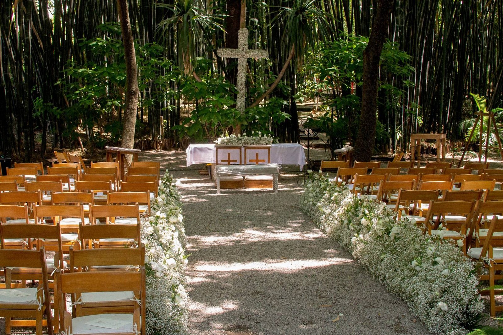 Misa en bosques de bambúes Huayacán